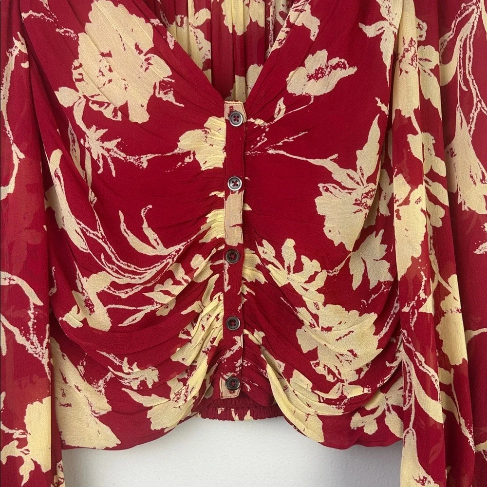 Free People Red Floral New Final Rose Cropped Shirred Blouse SM Long Sleeve Top